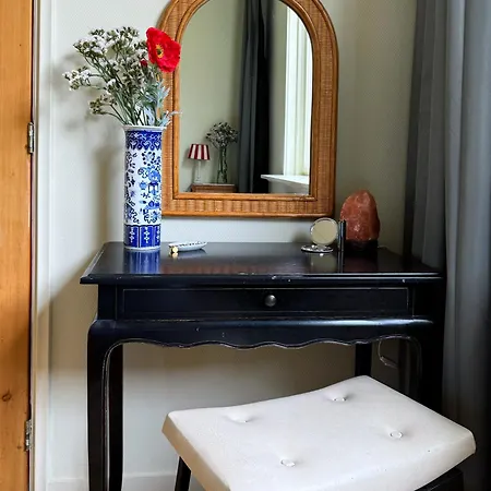 Sunny Side Up דירה